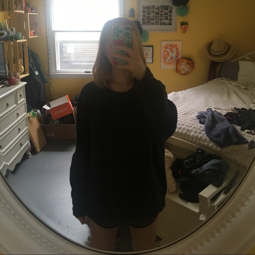 Emerald green sweater